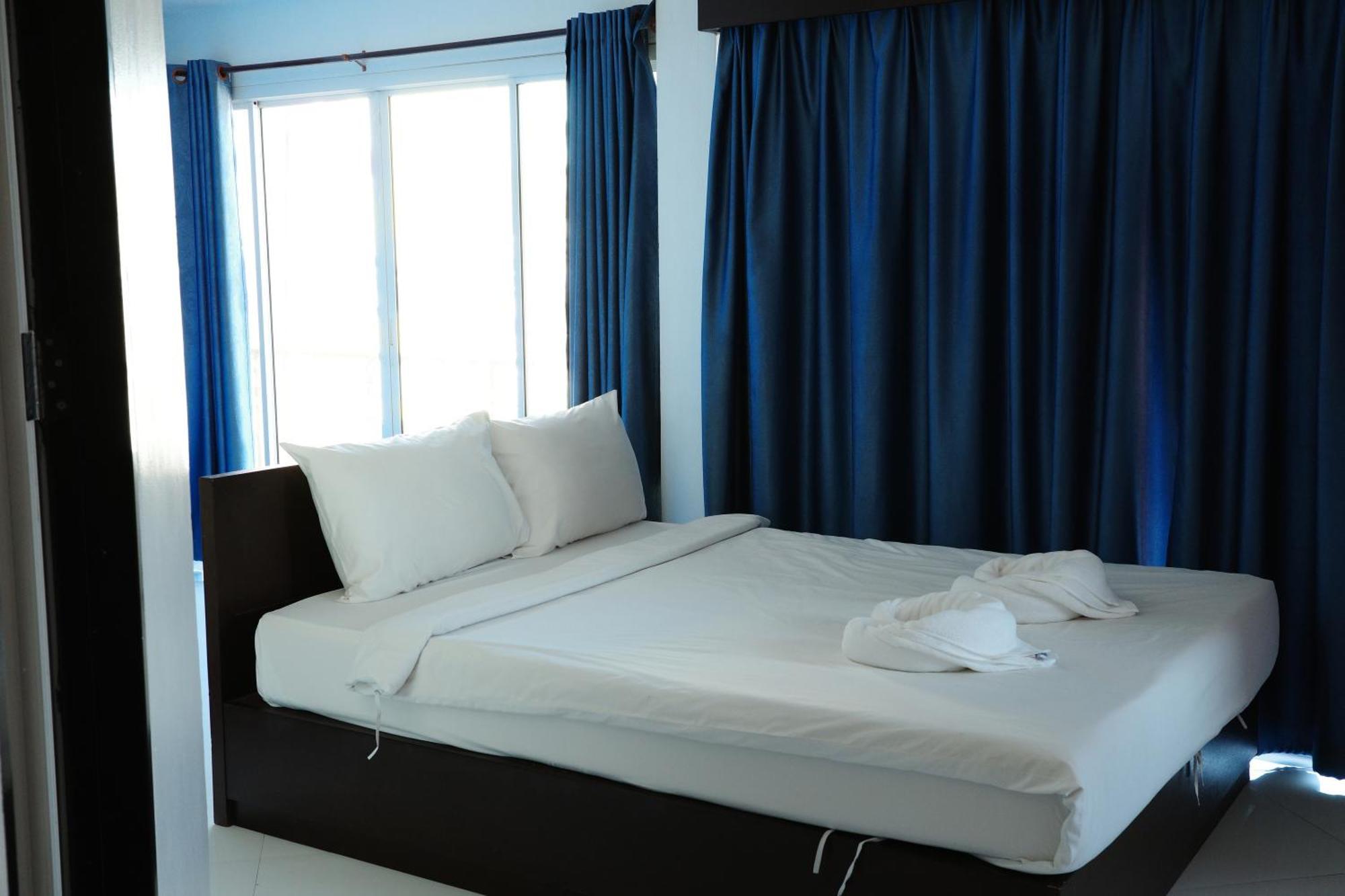 Bansuan Resort Nakhon Sawan Exterior photo